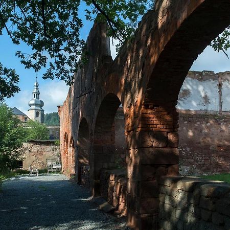 Zamek Sarny - Schloss Scharfeneck Klodzko Exterior photo